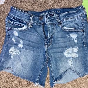 American eagle midi shorts. Size 6.